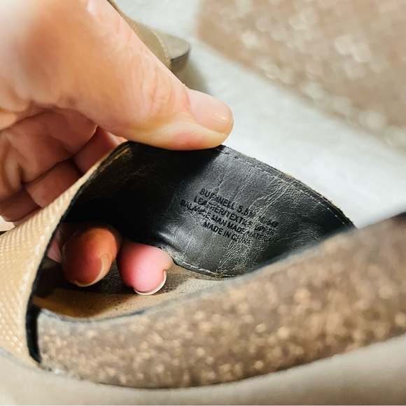 OTBT Bushnell Women’s Sz 5.5M Shoes Gold Pewter Wedge Platform Sandals Comfort - Picture 7 of 7